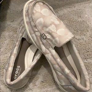 Crocs loafers